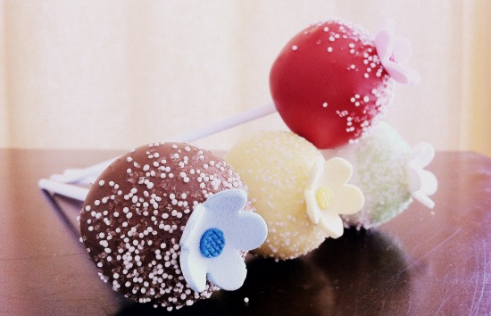 Cakey Pops