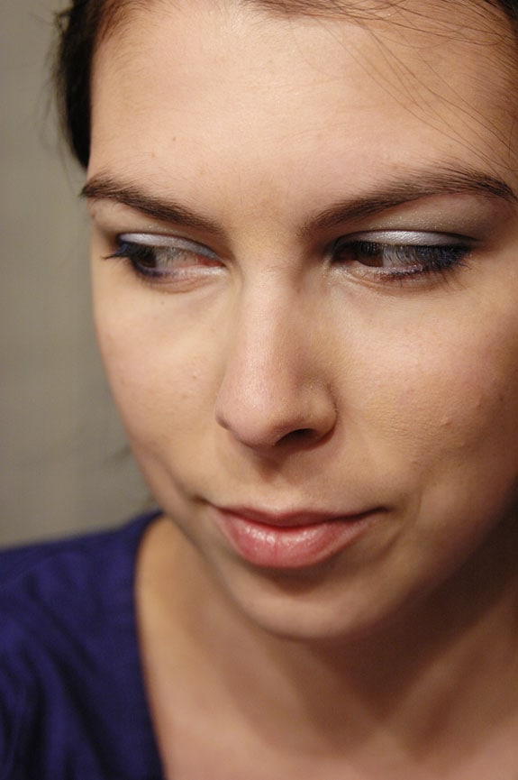 blue eyeshadow for brown eyes 12