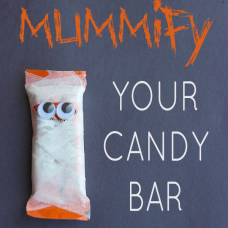 Turn your candy bar into a mummy