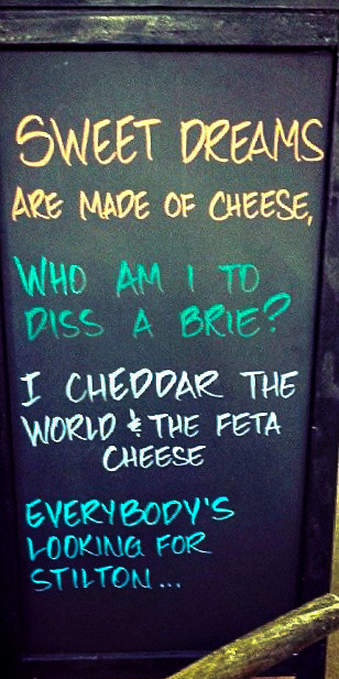 I miss cheese! Here's a guide to lactose intolerant dairy products - the ones that are best for people who don't typically respond well to dairy